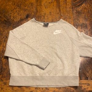 Women’s Nike Crew Neck